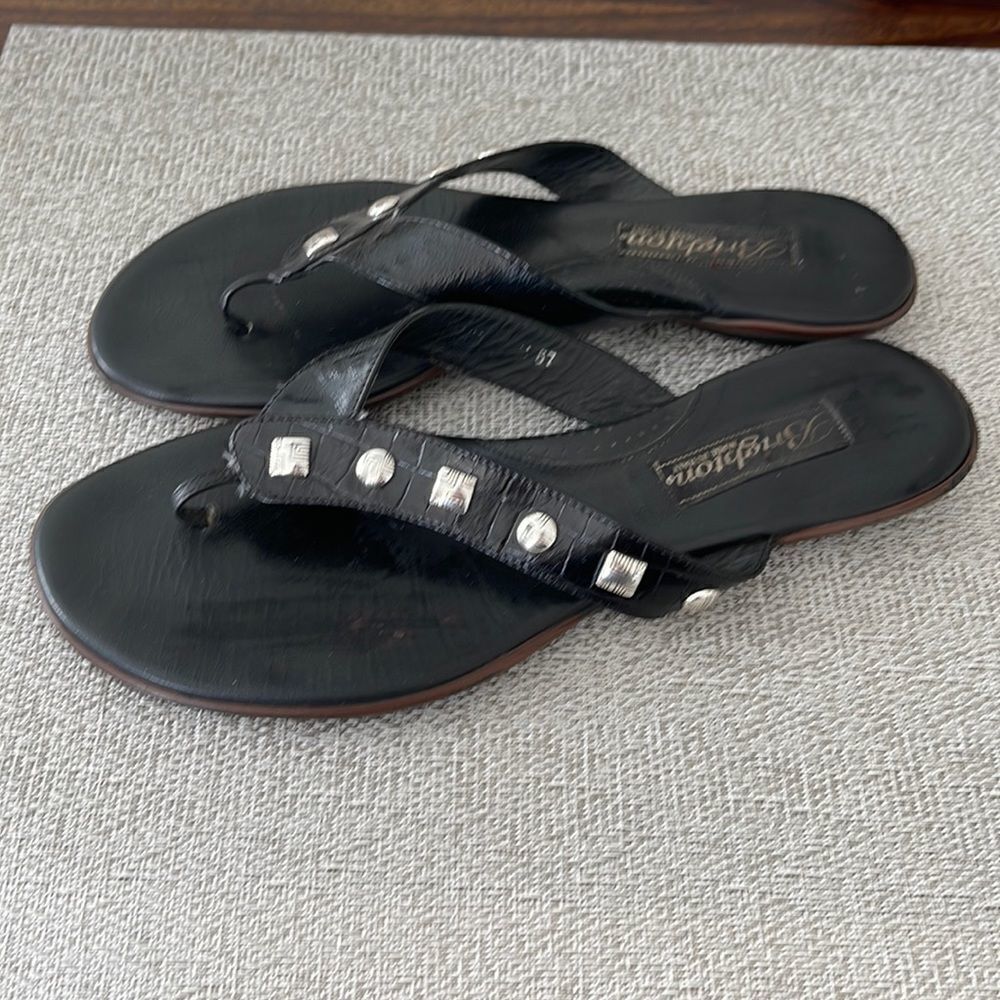 Brighton Piano slip on sandal